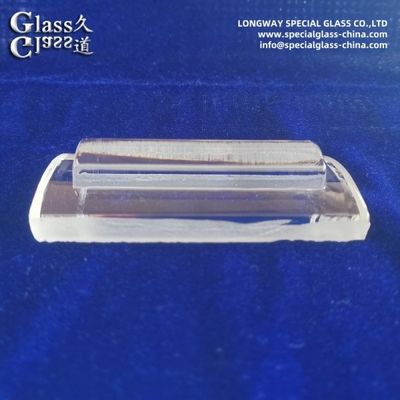 Polieren van borosilicaatlamplenzen voor nood- en veiligheidsverlichtingssystemen