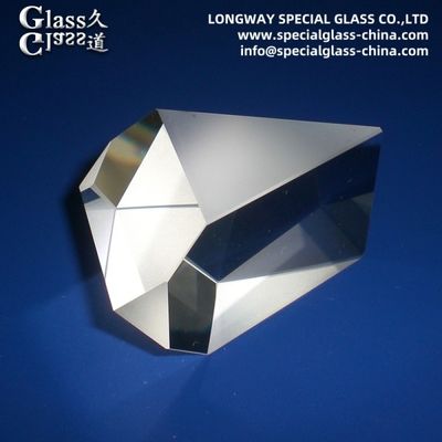 Hoogwaardige Bk7-glasoptische prisma voor precisie-lichtbreksexperimenten